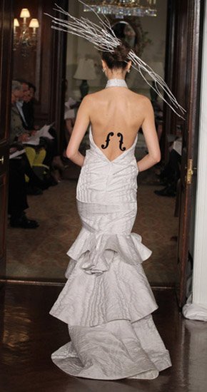 Carolina Herrera Novias 2011 carolina_12_290x550 