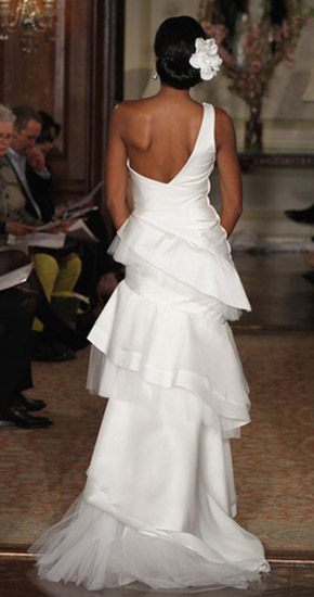 Carolina Herrera Novias 2011 carolina_16_290x550 