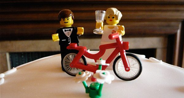 Figuras de Lego en tu pastel de boda lego_8_600x319 