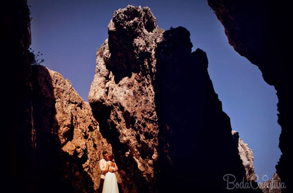 Sesión trash the dress submarina boda_creativa_13_600x396 