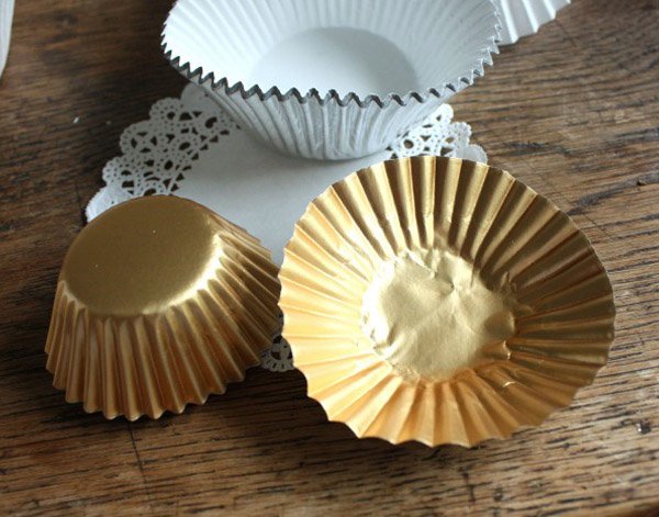 DIY: Guirnaldas con moldes de cupcakes cupcakes_7_600x471 