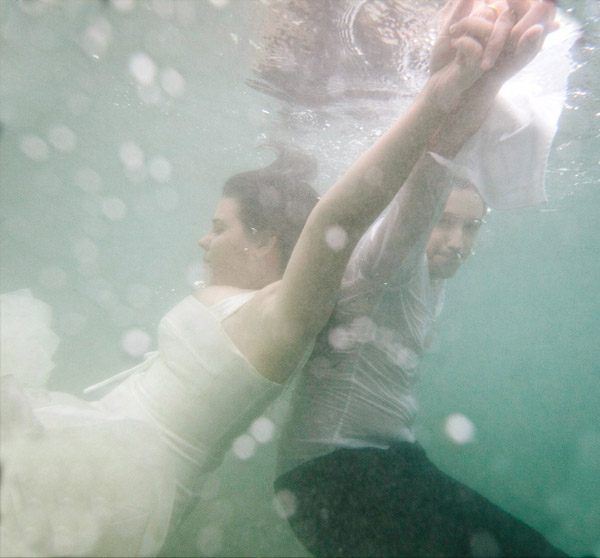 Lorena & Pepe: trash the dress lorena_y_pepe_12_600x558 