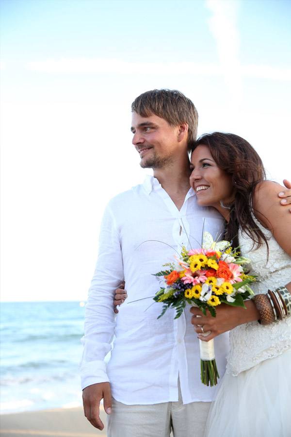 Alex & Anna: boda en el beach club alex_y_anna_15_600x900 