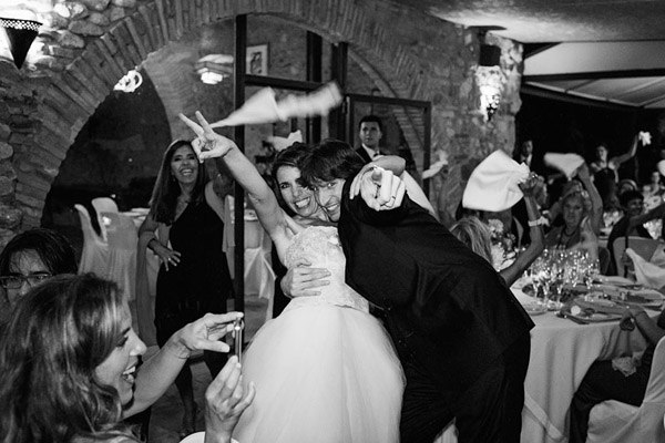 Claudia & Joan: Just married claudia_y_joan_20_600x400 