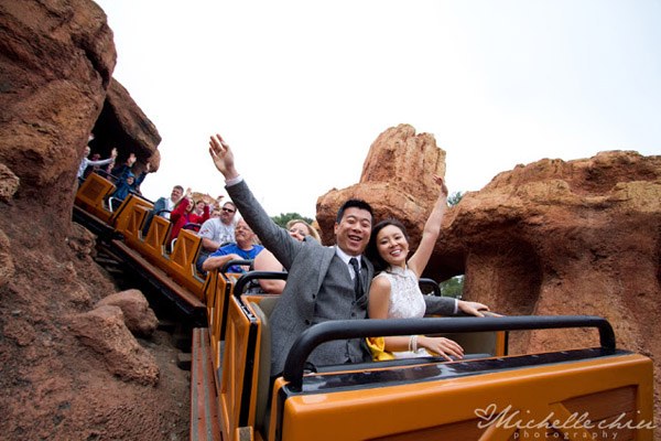 Pre-boda navideña en Disneyland Park disney_10_600x400 