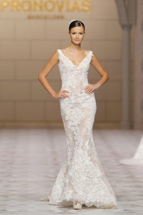 PRONOVIAS FASHION SHOW 2015: LA FÁBRICA DE LOS SUEÑOS pronovias2015_9_290x436 