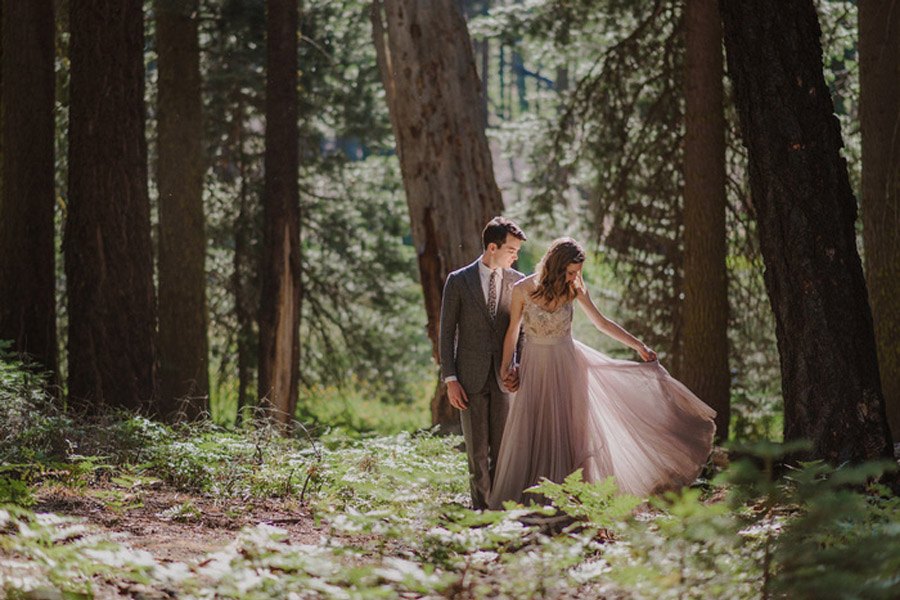 JULIA & JEFFREY: UNA SENCILLA BODA EN EL BOSQUE boda-picnic-bosque 