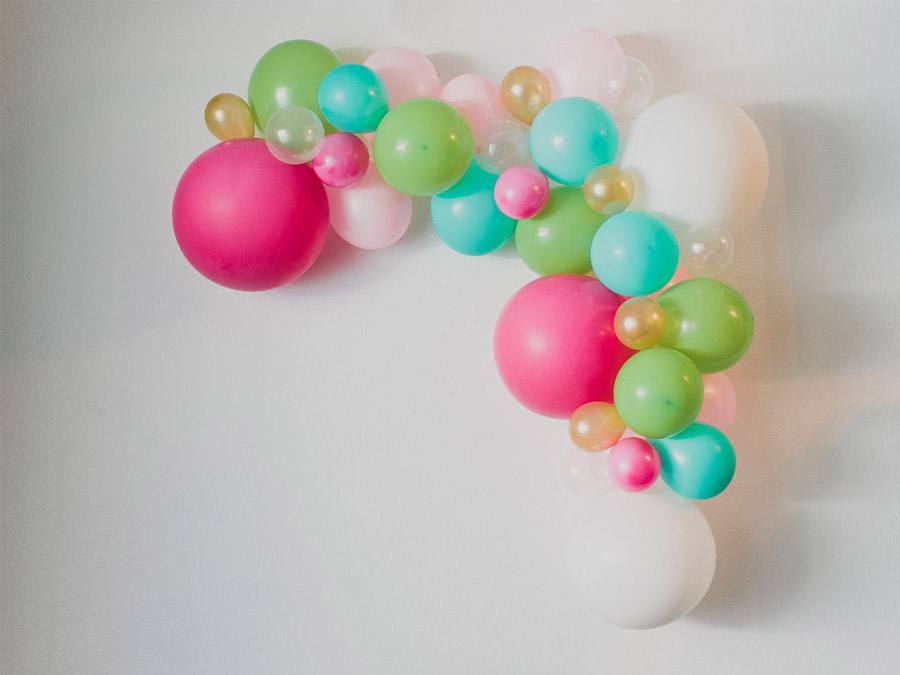 DIY ARCO CON FLORES Y GLOBOS diy-arco-globos 