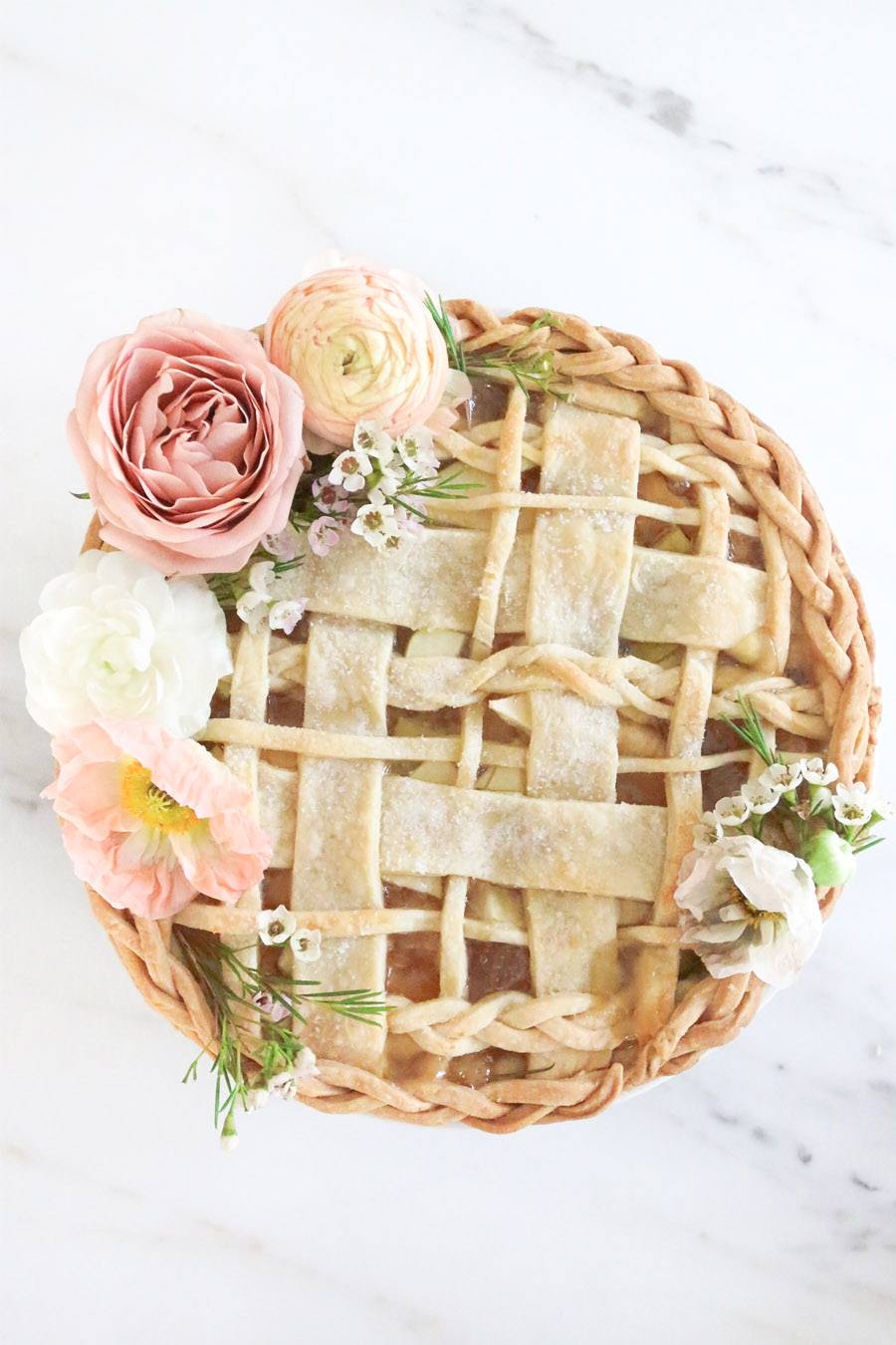 TARTA DE MANZANA CON FLORES boda-tarta-manzana 