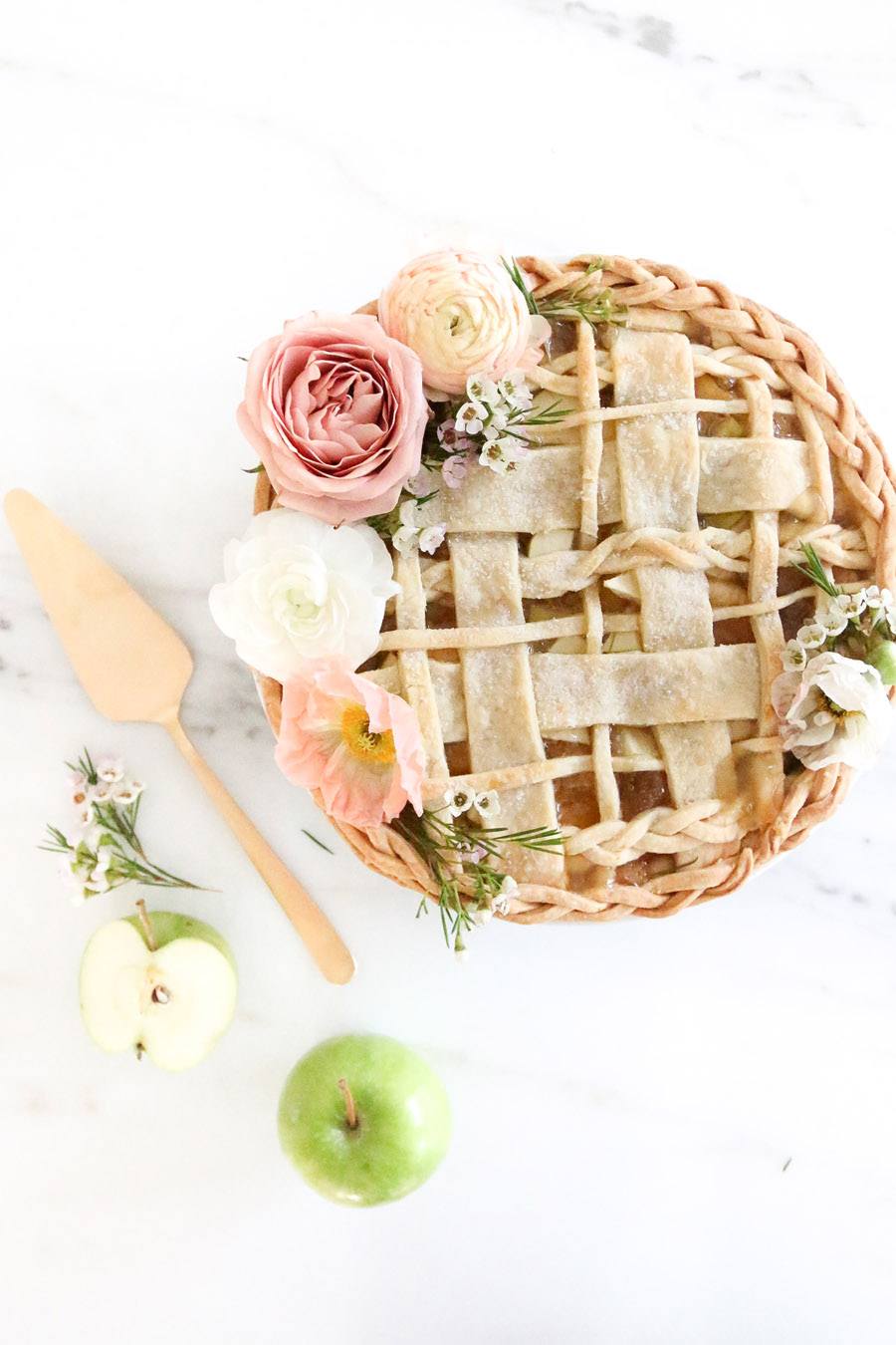 TARTA DE MANZANA CON FLORES manzana2 