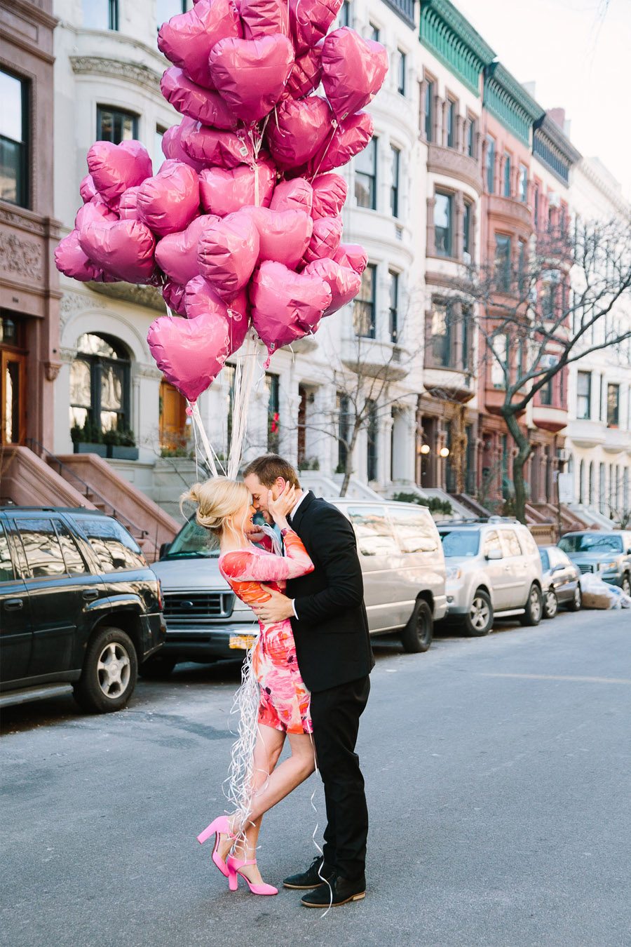 SORPRESA EN SAN VALENTÍN enamorados 