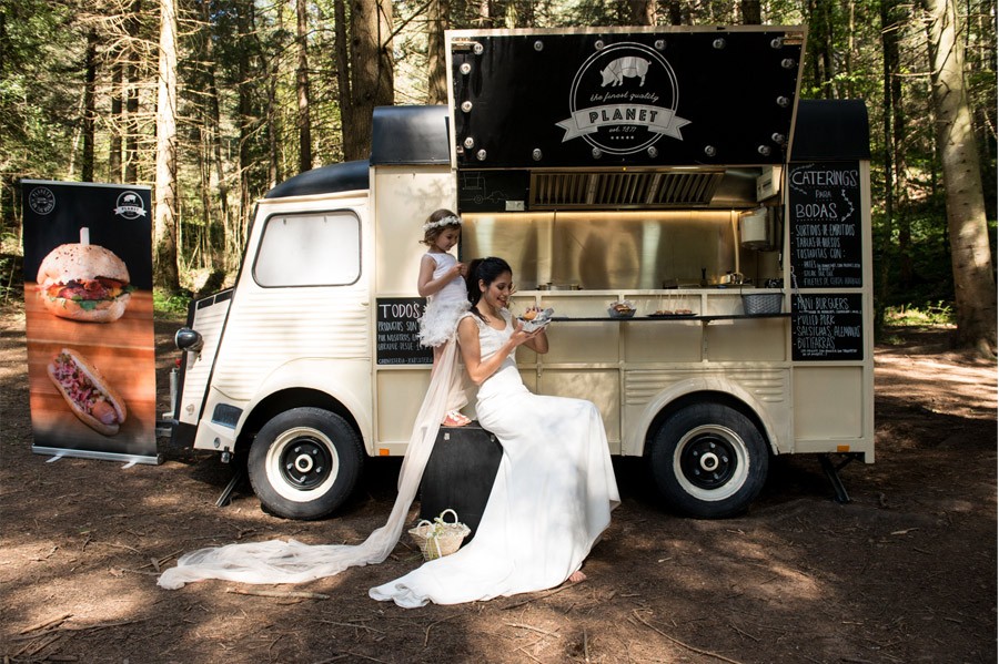 UNA DIVERTIDA SESIÓN CON DAMITAS bcn-mi-boda 