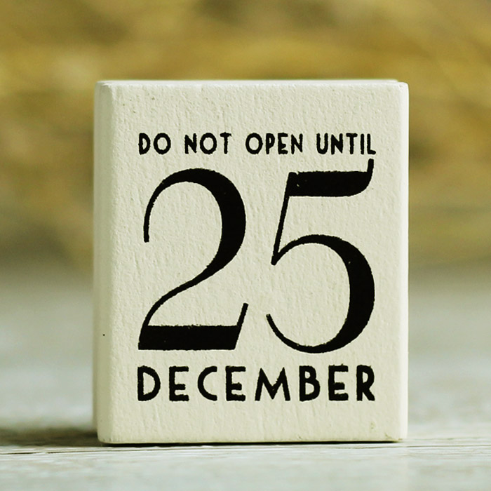 Sello Do not open until 25 december