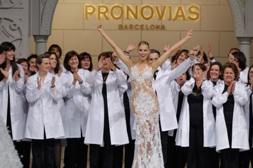 PRONOVIAS FASHION SHOW 2015: LA FÁBRICA DE LOS SUEÑOS