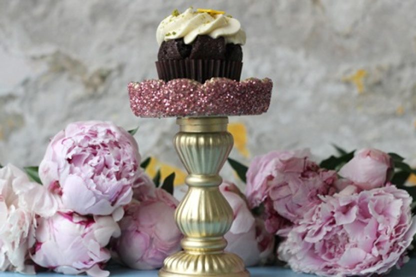 DIY: EXPOSITOR DE CUPCAKES