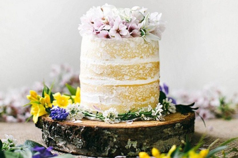 PASTELES DE BODA CON FLORES