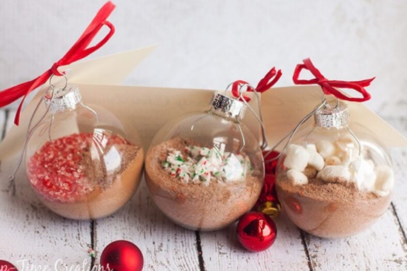 DIY: BOLAS DE NAVIDAD CON CHOCOLATE CALIENTE