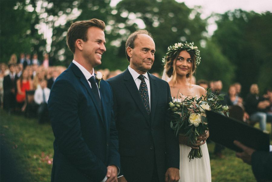 BODA LLUVIOSA, NOVIA DICHOSA otoño-bodas 