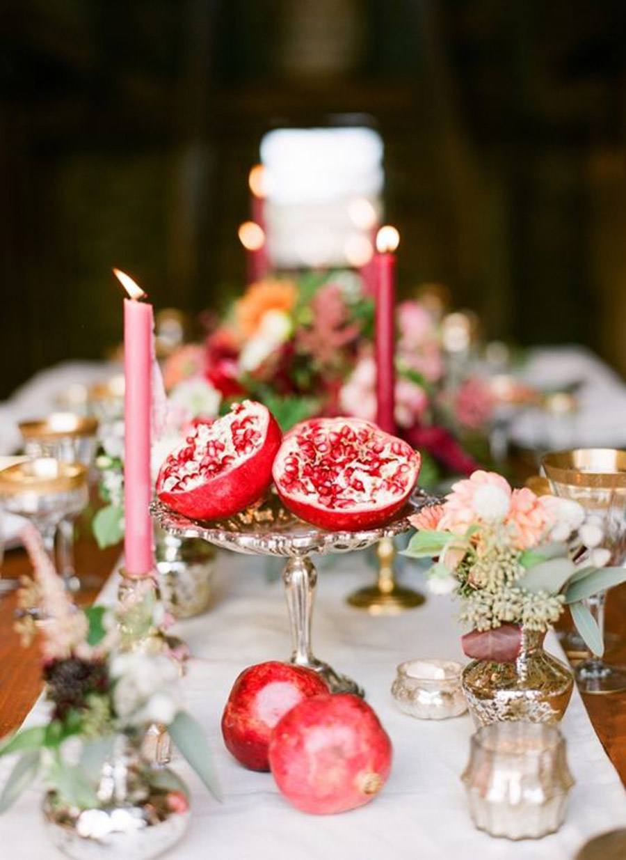 DECORACIÓN CON GRANADAS granadas-mesa-boda 