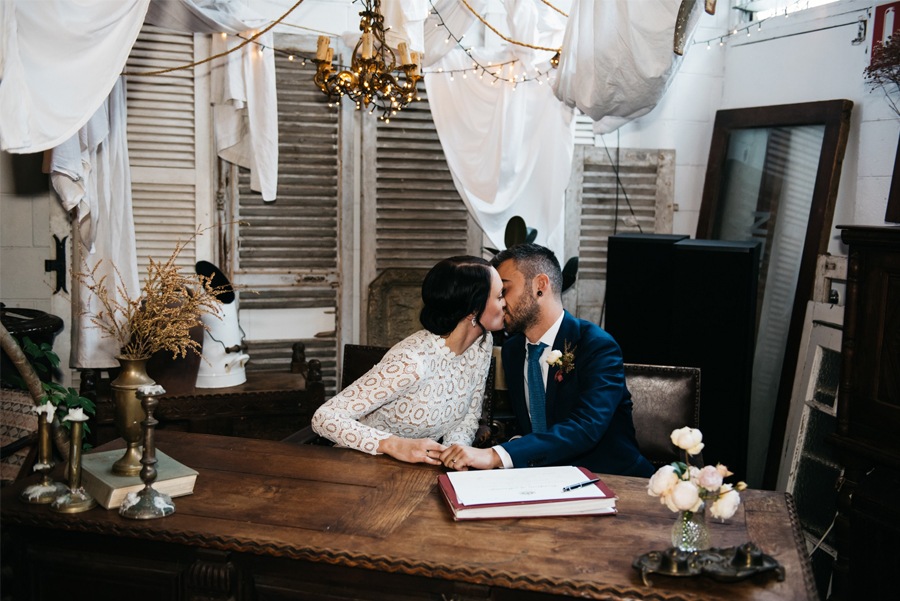 NATASHA & RAMON: ROMÁNTICA BODA EN UN ESPACIO SINGULAR boda-novios 