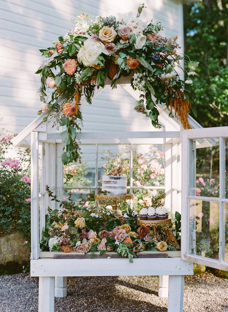 NOSTÁLGICA DECORACIÓN DE MESA pasel-boda-rosas 