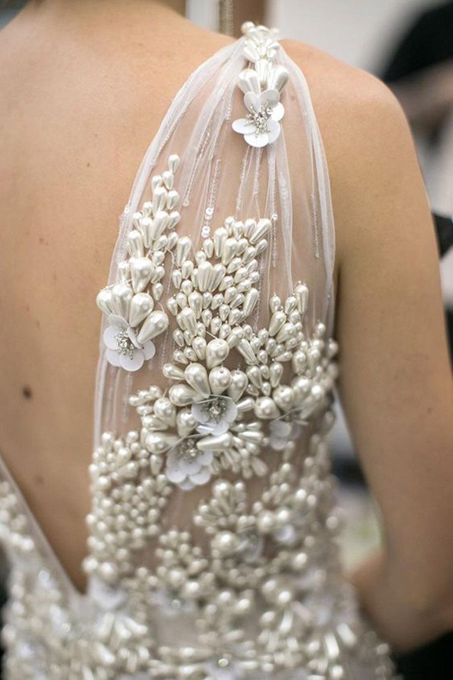 TENDENCIA: PERLAS vestido-de-perlas-novia 