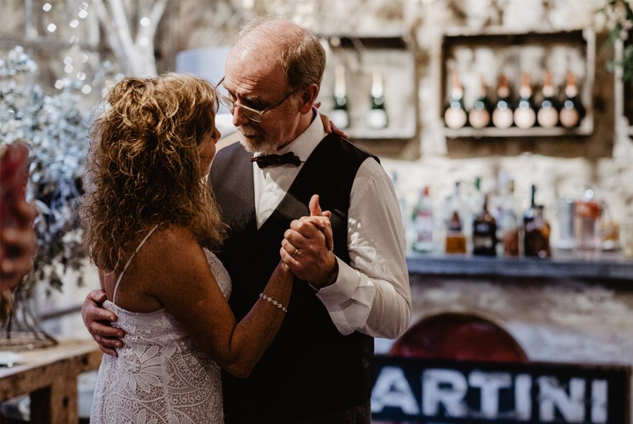 GEMA & RAMÓN: CUANDO EL TIEMPO HACE MÁS GRANDE EL AMOR bodas-reales 