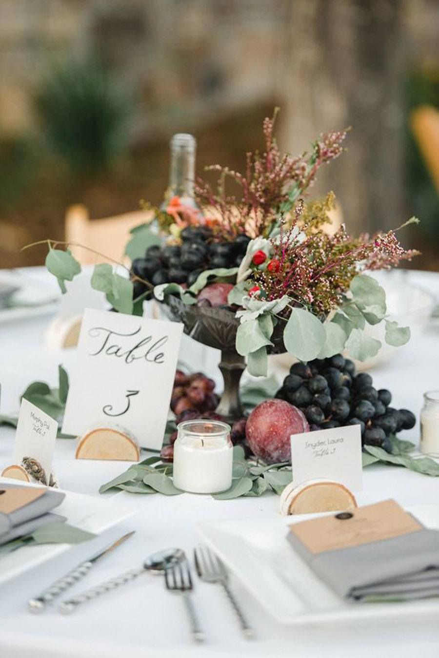 DECORACIÓN DE BODA CON UVAS centro-mesa-uvas 