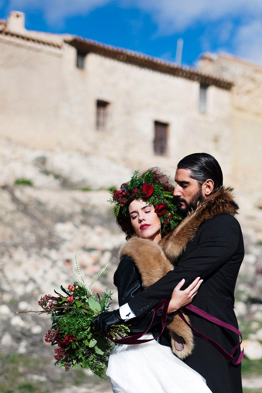 AMOR EN CAMPOS DE CASTILLA boda-invierno-novios 