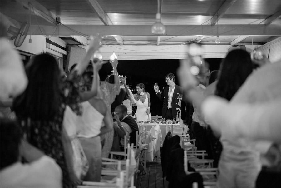 MARIE & JULES: DE NAMIBIA A FORMENTERA (PARTE II) brindis-boda 