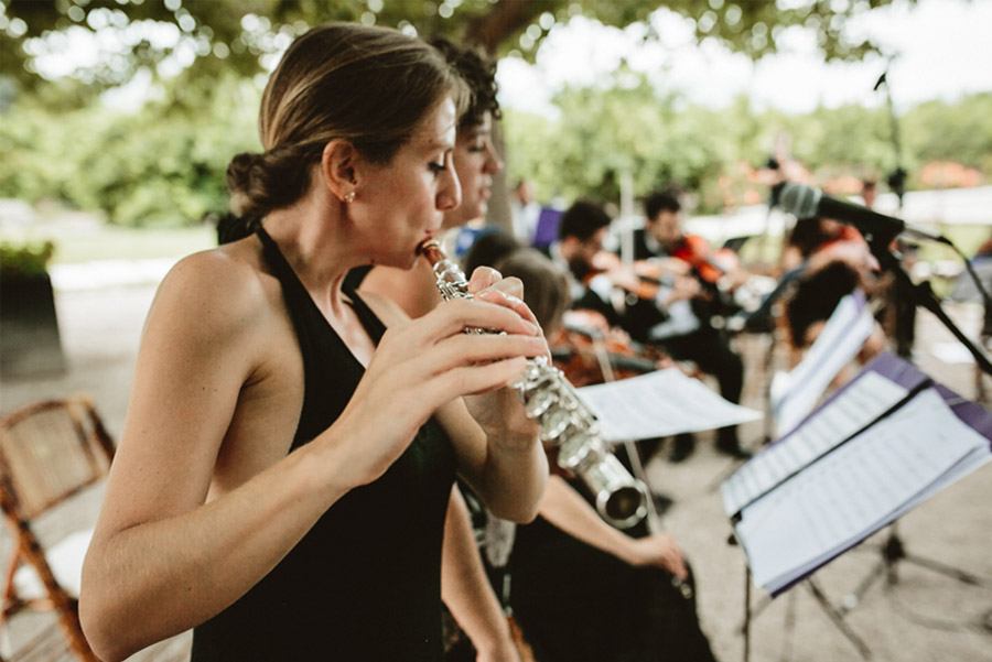 SARA & RAMÓN: UNA BODA LLENA DE SORPRESAS musica-boda 