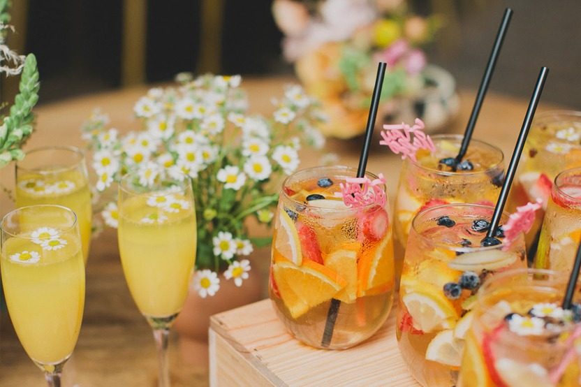 5 CÓRNERS DE BEBIDAS ORIGINALES PARA TU BODA