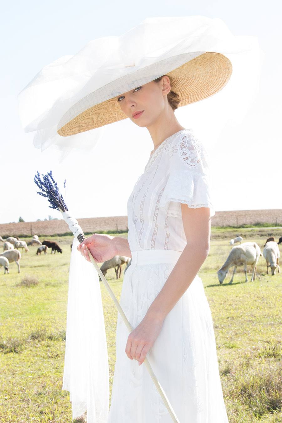 AIRES BUCÓLICOS EN LA NUEVA INSPIRACIÓN DE POL NÚÑEZ pol-nuñez-vestido-novia 