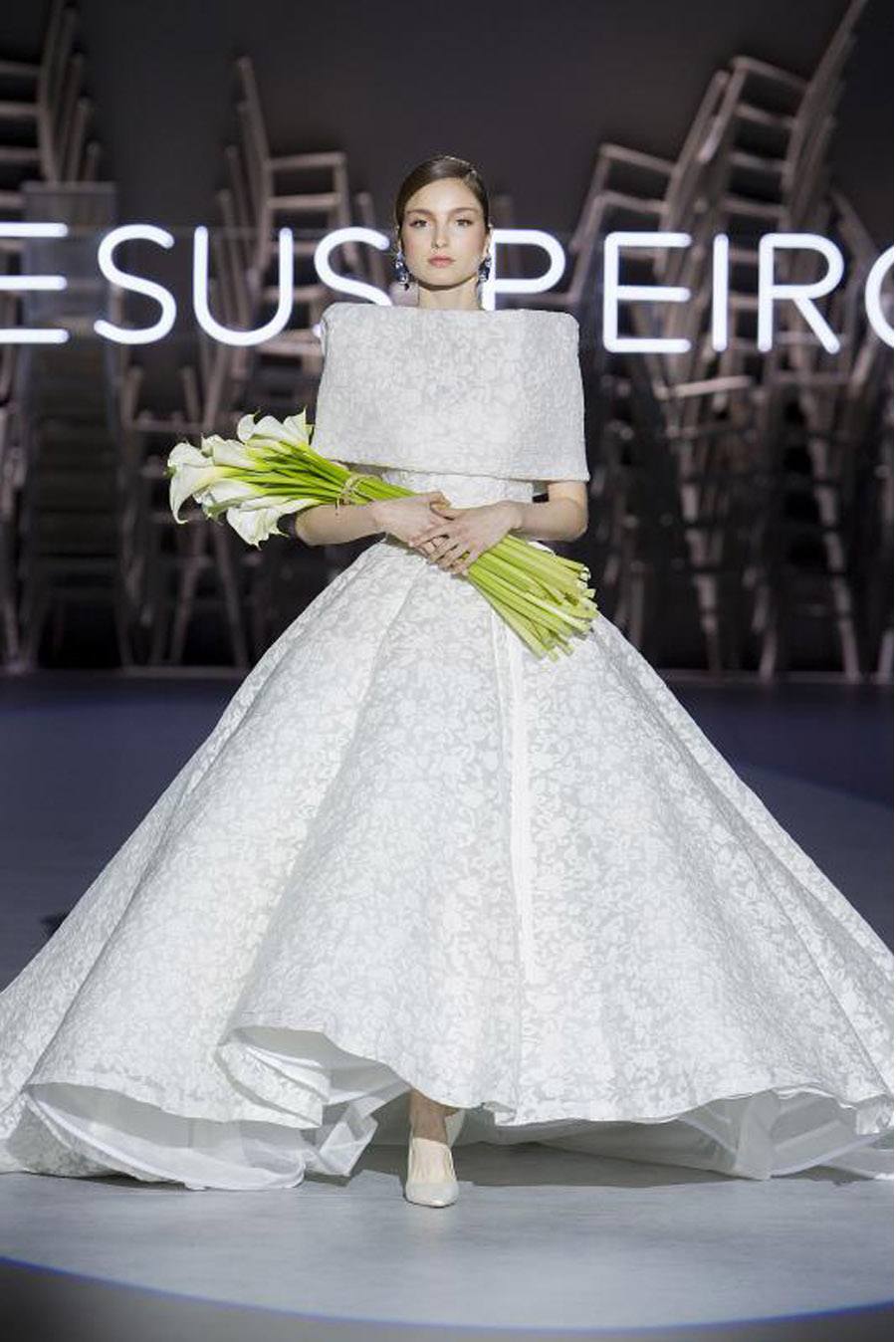 CALA: NUEVA COLECCIÓN DE NOVIAS DE JESÚS PEIRÓ peiro-desfile-2020-1 