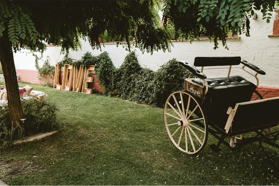 ELENA & JUANMA: EL SUEÑO DE UN AMOR DE VERANO decoracion-boda 