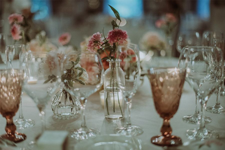 GERARD & YOLANDA: PENGUINS WEDDING deco-mesa-boda 