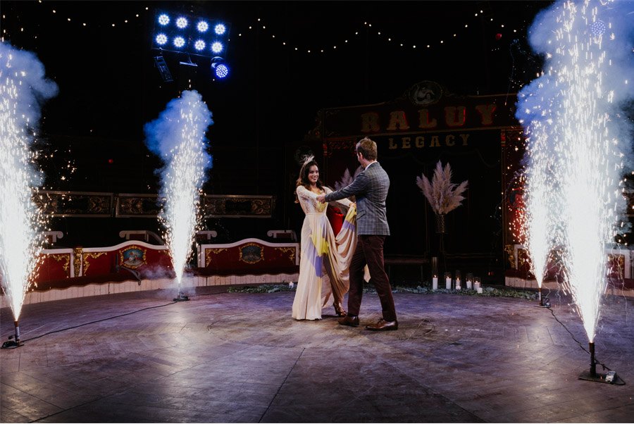 UNA MÁGICA BODA DE CIRCO efectos-especiales-boda 