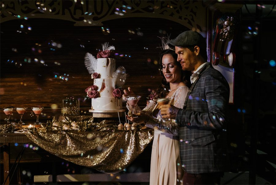 UNA MÁGICA BODA DE CIRCO pompas-jabon-boda 