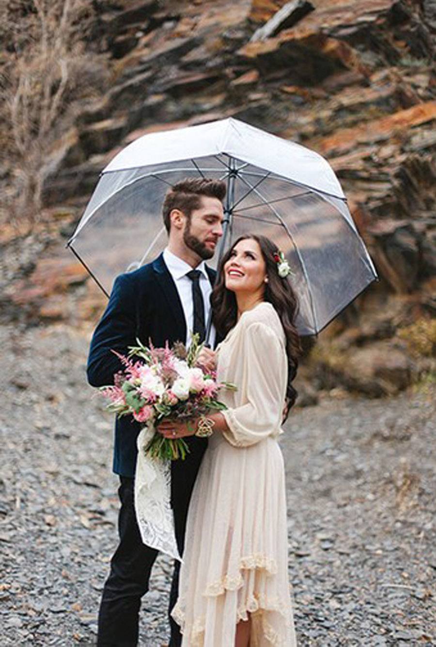 NOVIA MOJADA, NOVIA AFORTUNADA paraguas-boda 