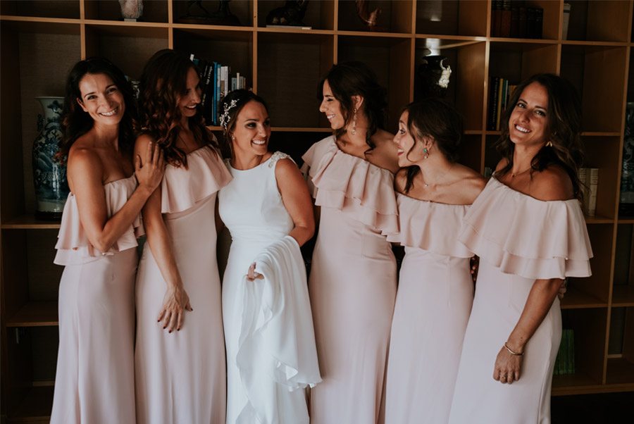 ANDREA & ADRIANO: UNA BODA LLENA DE LUZ damas-de-honor 