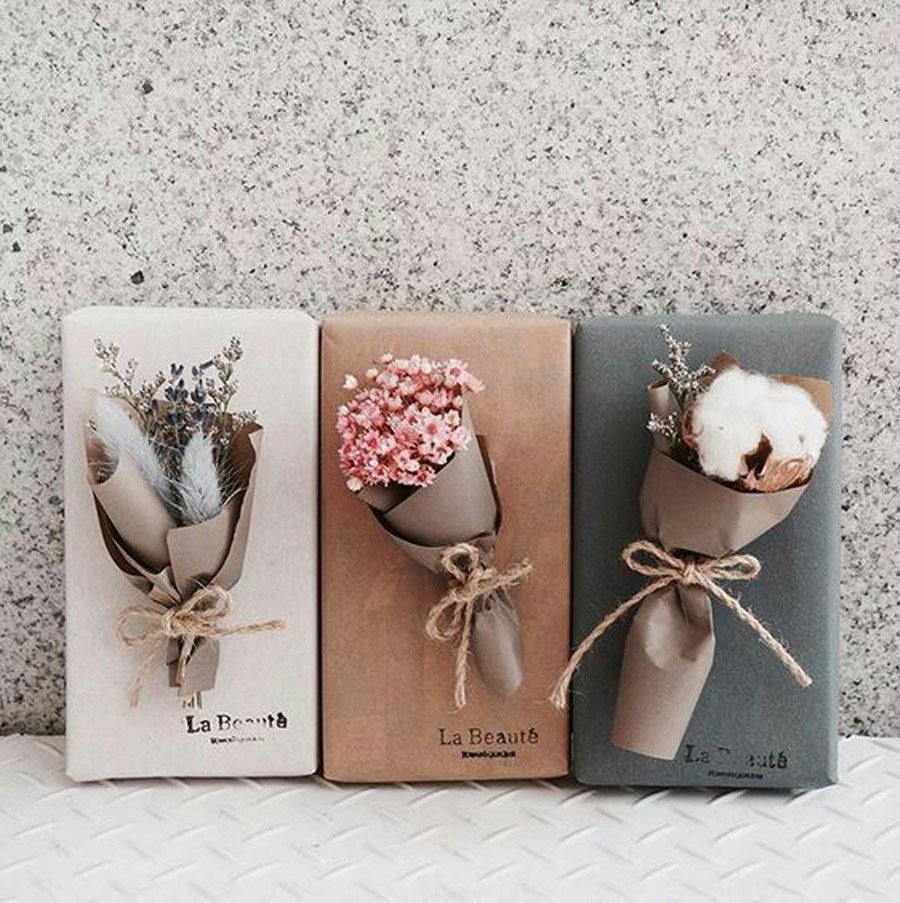 IDEAS FRESCAS PARA ENVOLVER LOS REGALOS DE TUS INVITADOS packaging-regalos-invitados 