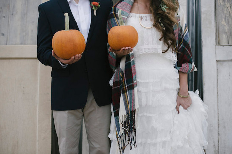 INSPIRACIÓN PARA UNA BODA ÍNTIMA DE OTOÑO boda-calabazas 