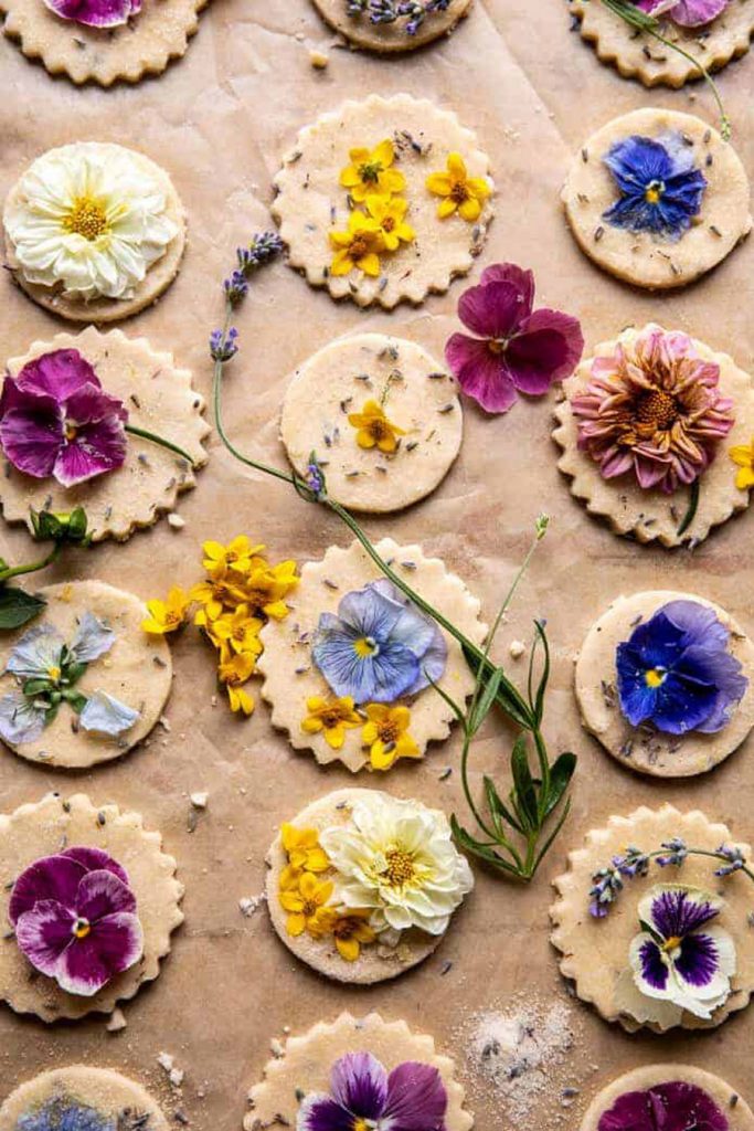 GALLETAS DE AZÚCAR DE LAVANDA Y LIMÓN catering-boda-683x1024 