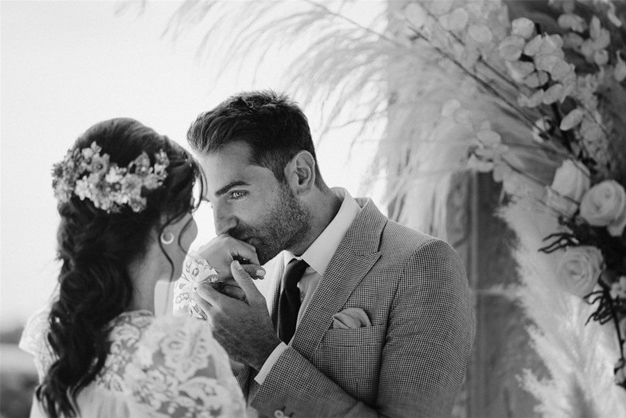 MEDITERRANEAN WEDDING novios-ceremonia 