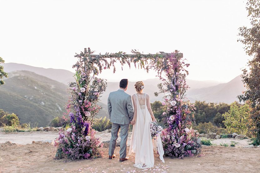 BODAS EN VERY PERI, COLOR PANTONE DEL AÑO 2022