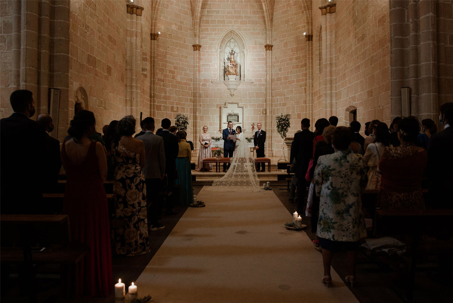 MARÍA & RUBÉN: UN ENLACE OTOÑAL AL MÁS PURO ESTILO VASCO ceremonia-boda 