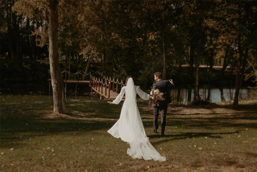 MIREIA & BORJA: LA MÚSICA DEL AMOR salida-novios-ceremonia-1 