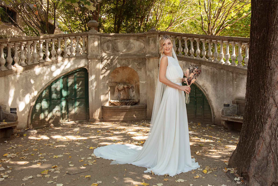 LAS PROPUESTAS DE NOVIA Y FIESTA DE IRENE TOLEDANO vestido-de-novia-irene-toledano 