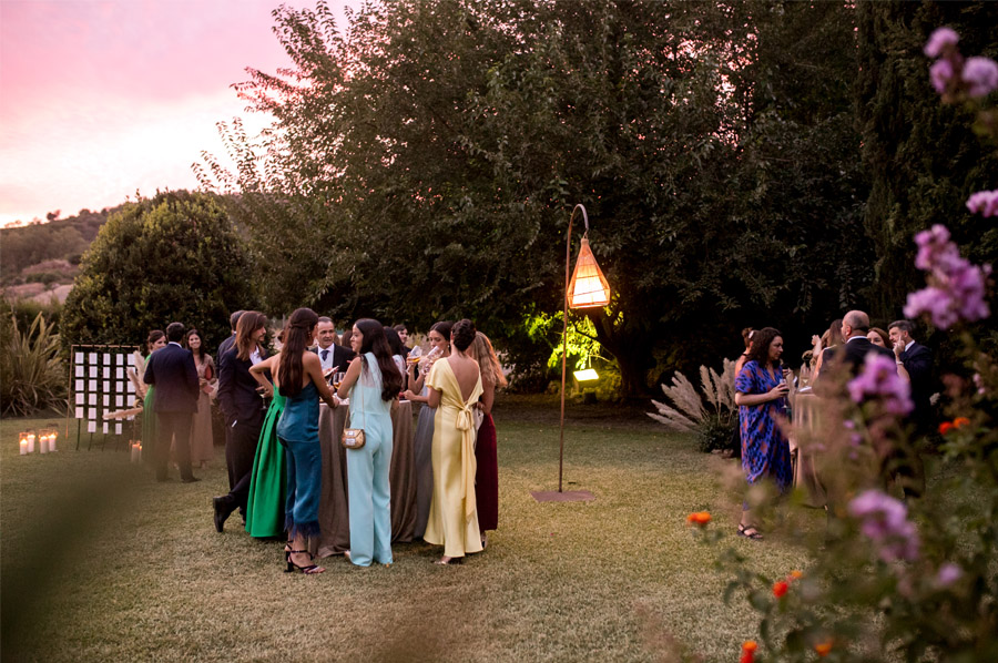 AURORA & JAVI: VERANO EN MARBELLA boda-invitados 