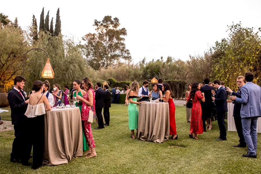 AURORA & JAVI: VERANO EN MARBELLA coctel-boda 